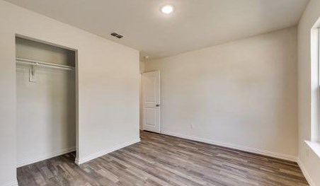 3531 Carpenter Ave, Dallas TX 75210-1706 exterior