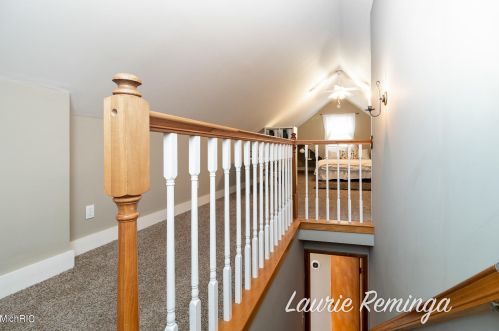 1423 Leonard St, Grand Rapids MI 49505-5552 exterior