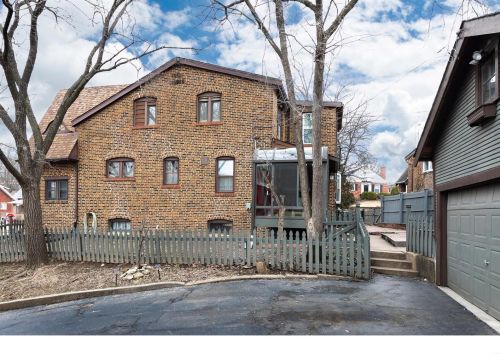 7400 Williams Ave, Saint Louis MO 63117-2458 exterior