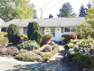 1529 121st St, Seattle WA  98133-8413 exterior