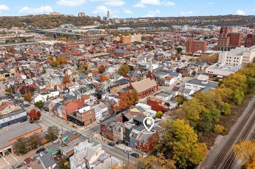 165 18 St, Pittsburgh PA 15203-1630 exterior