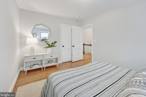 504 Glendale Ave, Alexandria VA 22301-1602 exterior