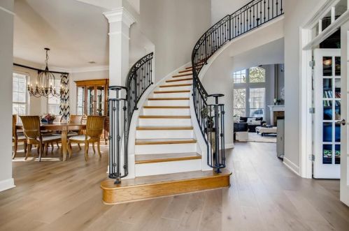 10122 Dianella Ln, Austin TX 78759-3036 exterior