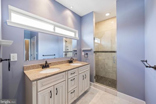 1505 Dickinson St, Philadelphia PA 19146-4830 exterior