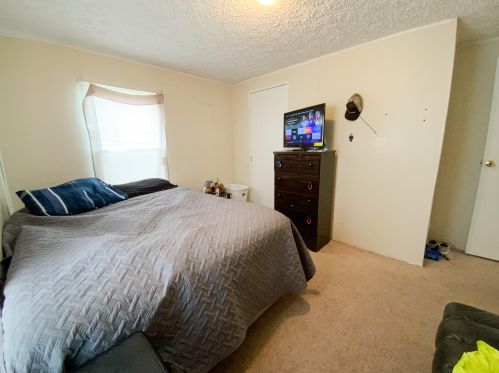 266 Lk Rosemary Cir, Defuniak Springs FL 32433-9610 exterior