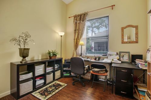 9201 Wentworth Ln, Fort Pierce FL  34986-3287 exterior