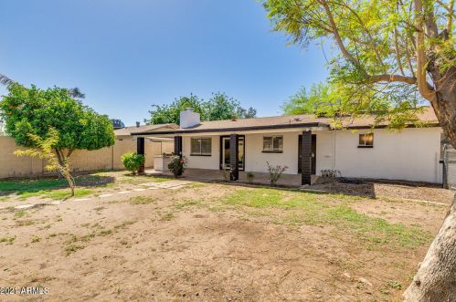 1326 Ivanhoe St, Chandler AZ  85225-5319 exterior