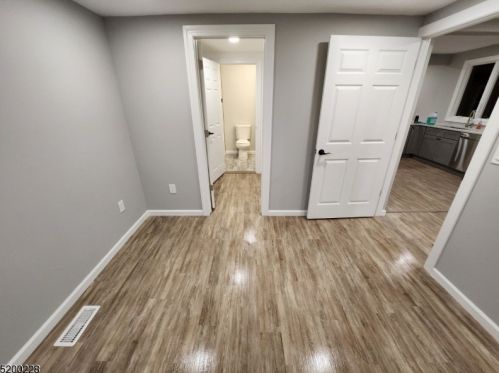 17 Grandview Ln, West Milford Lakes NJ  07480-1424 exterior