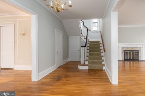 3524 Edmunds St, Washington DC 20007-1463 exterior