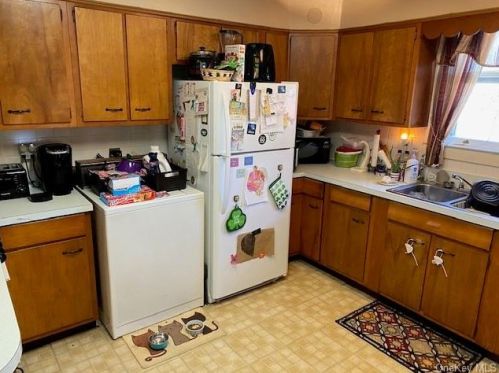 339 Church St, Poughkeepsie NY 12601-4263 exterior