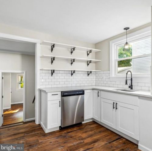 14 Evans Ave, Trenton NJ 08638-4209 exterior