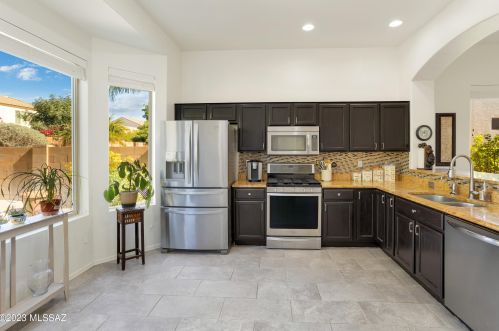 7536 Cosmic Sky Dr, Tucson AZ  85743-5519 exterior