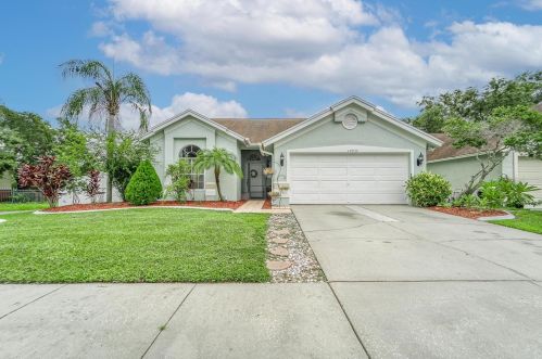 10937 Carnelian Ln, Riverview, FL 33578-3916
