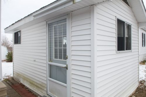 121 Pne Rdg Rd, Concord NH 03307-0837 exterior