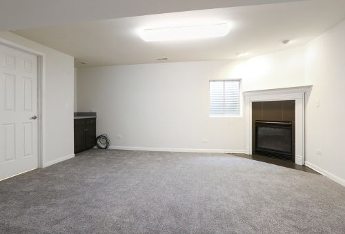 6360 Patricia Dr, Matteson IL 60443-1480 exterior