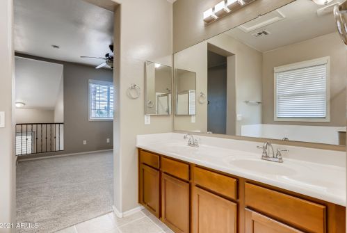 5706 21st Ter, Phoenix AZ 85040-3441 exterior