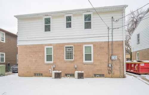 8313 Dana St, Milwaukee WI 53214-1462 exterior