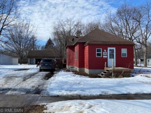 211 Swift Ave, Litchfield, MN 55355-2025