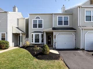 57 Parkview Way, Upper Makefield, PA 18940-1132