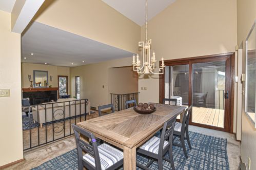 5256 Somerset Ln, Milwaukee WI 53221-3224 exterior