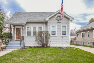 6046 Oconto Ave, Chicago, IL 60631-3621