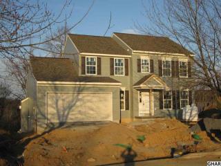 323 Hunter Path Rd, Hummelstown, PA 17036-2716