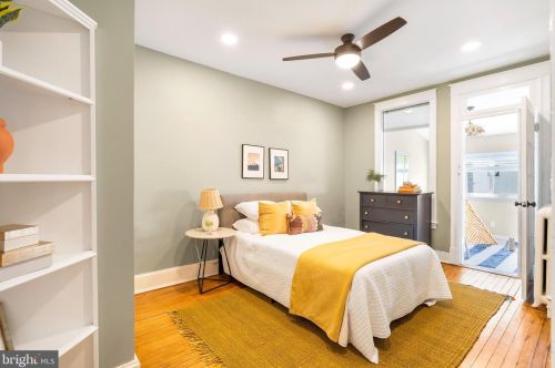 1922 4th St, Washington DC  20002-1251 exterior