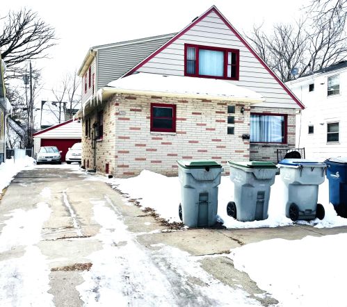 4909 50th St, Milwaukee, WI 53218-4356