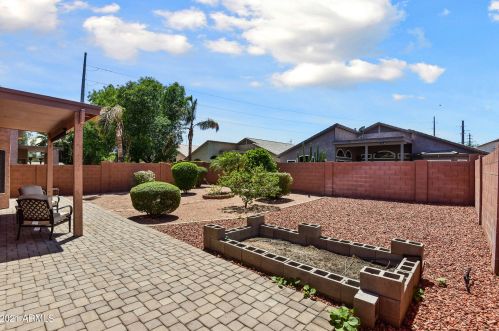 16818 42nd St, Phoenix AZ 85048-7001 exterior