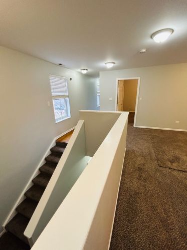 2830 77th Pl, Chicago IL 60649-4852 exterior