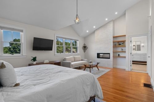 11 Robinwood Ave, Boston MA 02130-2127 exterior