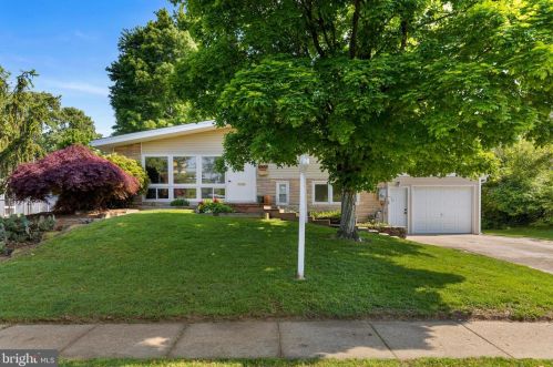 4008 Javins Dr, Alexandria, VA 22310-2037