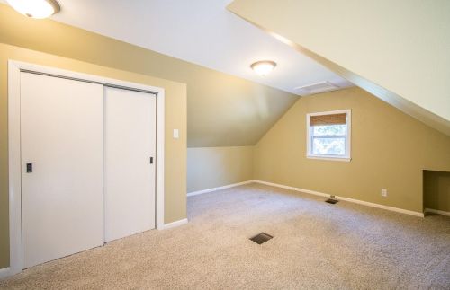 227 Van Norman Ave, Milwaukee WI 53235-5727 exterior