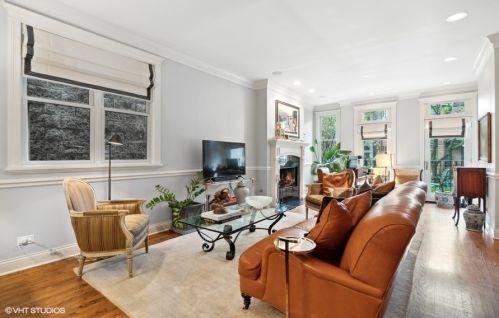 2621 Wilton Ave, Chicago, IL 60614-2320