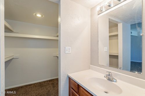 16602 25th St, Phoenix AZ  85032-2555 exterior