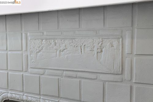 1307 Haskell St, Berkeley CA 94702-2415 exterior