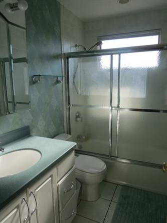 121 Andrew St, Newton MA 02461-2101 exterior