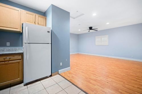 1861 Denair Ave, Turlock CA 95382-1815 exterior