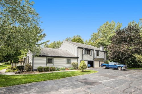 4804 Foxfire Trl, Kalamazoo MI  49024-8142 exterior