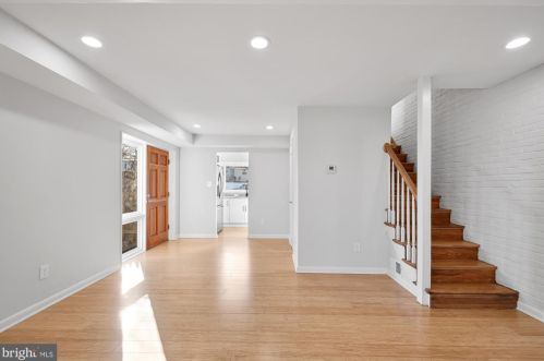 5225 10th Pl, Arlington VA  22204-3208 exterior