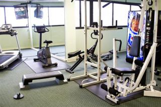 7070 Forward Ave, Pittsburgh PA  15217-2566 exterior