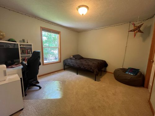 2598 87 St, Byron Township MI 49315-9245 exterior