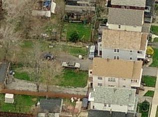 2994 126th St, Cleveland, OH 44120-2972