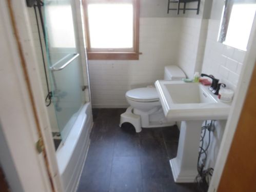 317 Reifert St, Pittsburgh PA  15210-3317 exterior