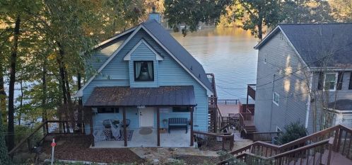 8470 Lk Dr, Lithonia GA 30039-6568 exterior