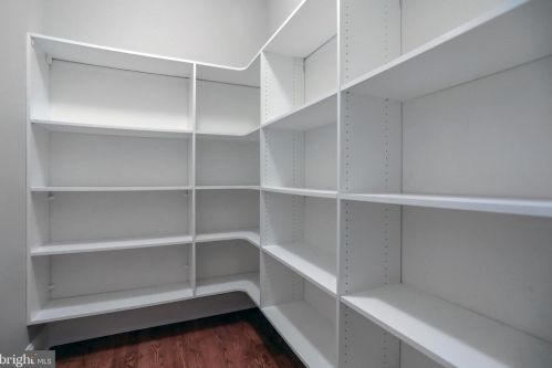 124 Cv Ln, Media PA 19063-1822 exterior