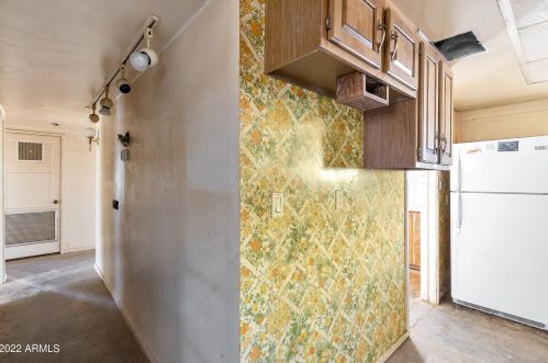 2930 17 Ave, Phoenix AZ exterior