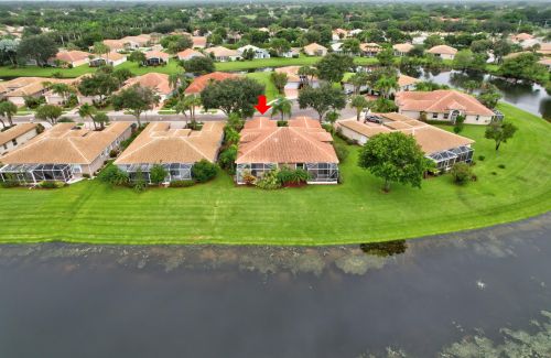 5827 Is Reach Ln, Boynton Beach FL exterior