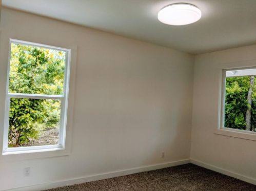 6917 Cherry Mdw Dr, Austin TX 78745-5333 exterior