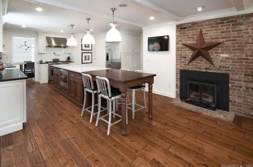 191 Br Brk Rd, Wilton CT 06897-1520 exterior